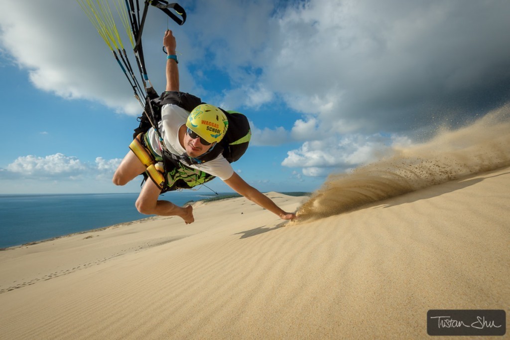 Waggas School teaches you high-wind canopy control at Dune du Pyla