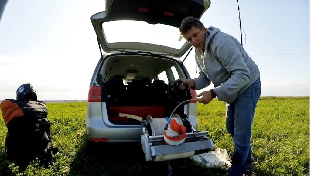 Andrey made himself his autonomous paragliding winch