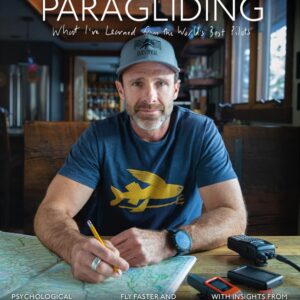 Avec "ADVANCED PARAGLIDING"; Gavin McClurg vous amènera très loin