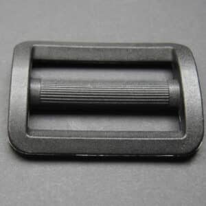 Boucle passant plastique de réglage (pour sangle 40/50 mm)