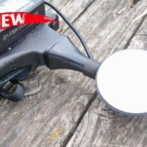 "Rétrozervoir"; miroir pour contrôler le niveau de carburant en paramoteur