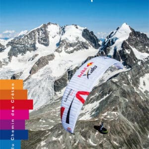 "X-Alps Course-poursuite à travers les Alpes"