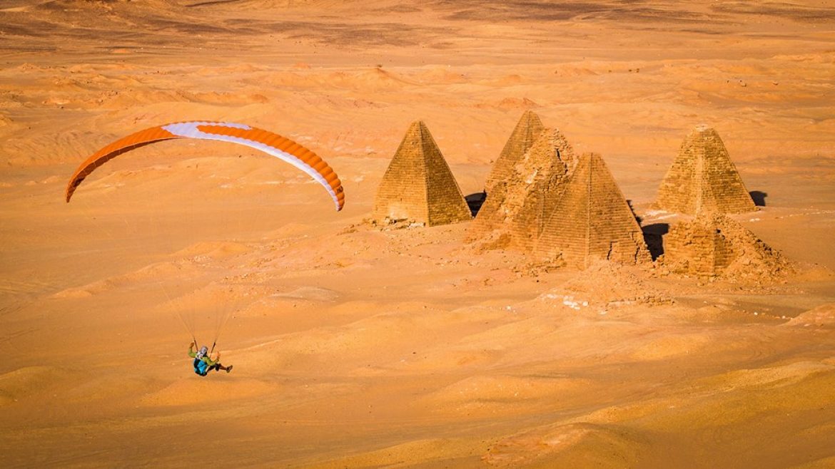 Vol parapente magique au Jebel Barkal de Marek (Soudan)