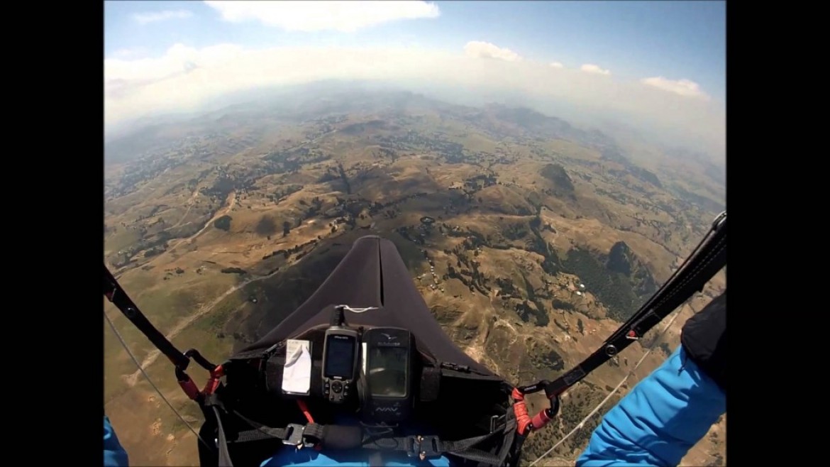 Parapente en Ethiopie le long de la route historique