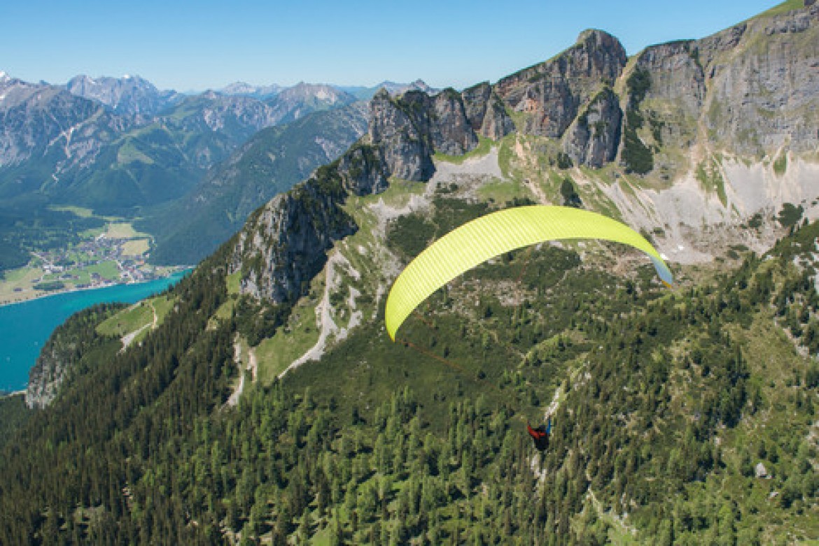 Une nouvelle ère dans le parapente avec la NOVA Phantom