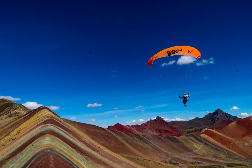 Session soaring à 5000m sur les Rainbow Mountains (Pérou)