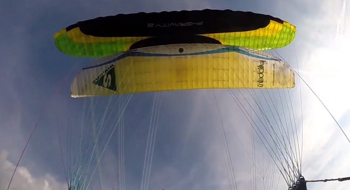 Un face à face invraisemblable de Tim Alongi et Eliot Nochez (10 sec)