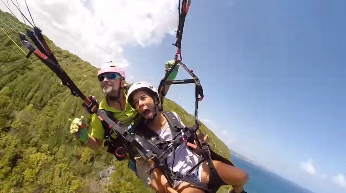 Baptême salsa, vol bi freestyle sur le site Le Moule (Guadeloupe)