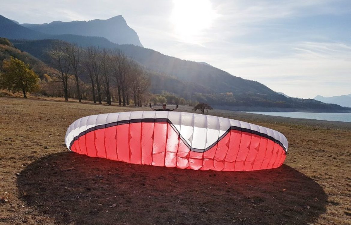 Thierry Bosq a terminé la fabrication de sa 3è voile mono surface