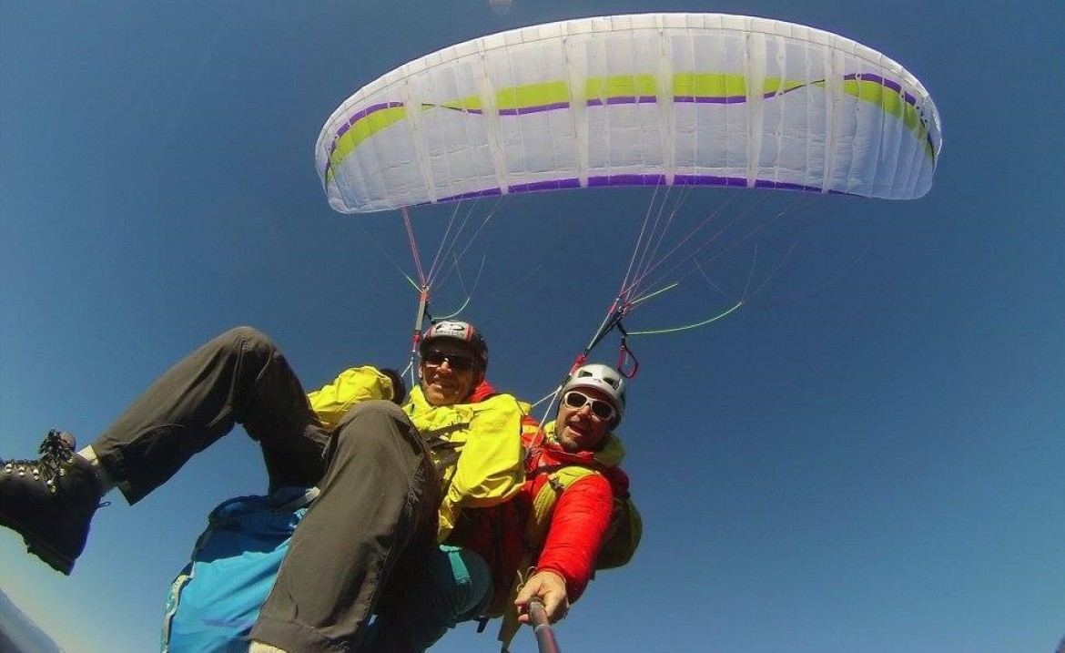 Biplace mono peau AIR DESIGN UFO testé par Fabien Blanco