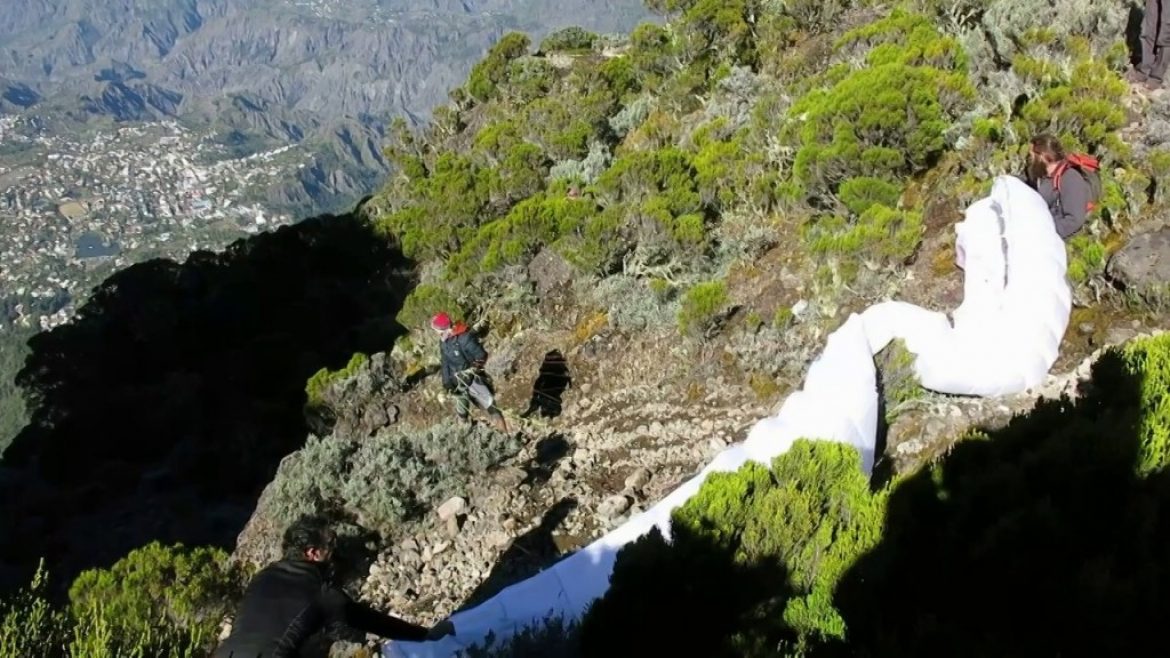 Décollage étroit au Piton des Neiges avec Jérôme Canaud