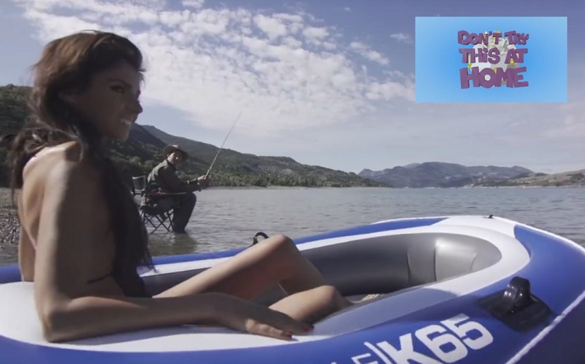 Une session pêche de François Ragolski… qui finit au radeau