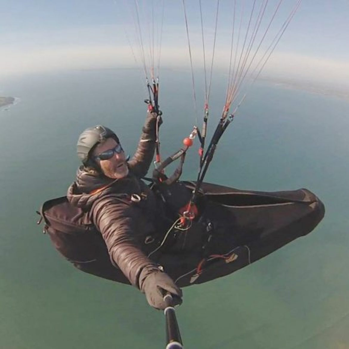 Eric Langelé, paramoteur et parapente dans le Finistère (300 heures par an)