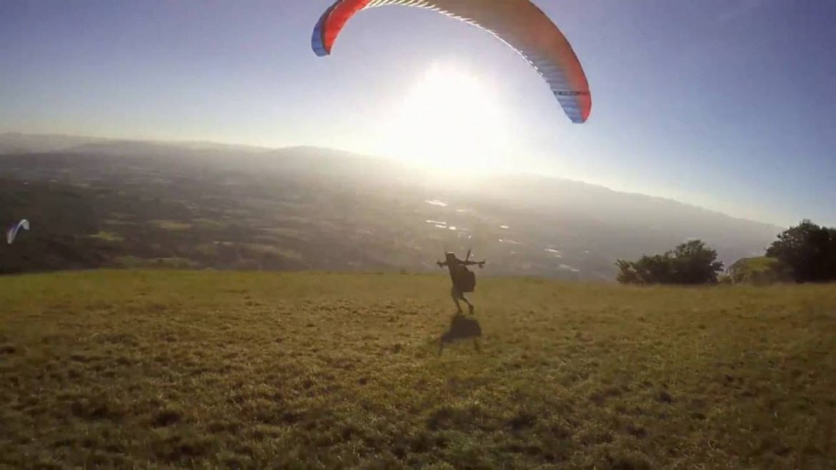 La première saison de vol en parapente de Bastien LOUAPRE