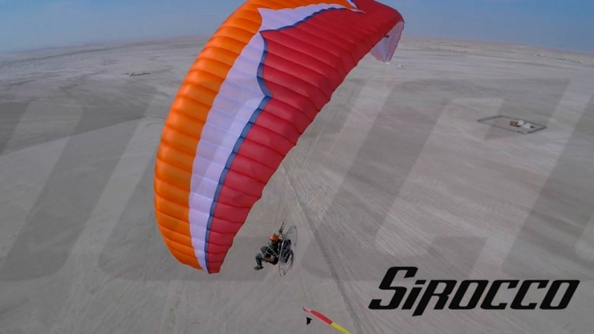 L’aile paramoteur OZONE Sirocco, légère et maniable