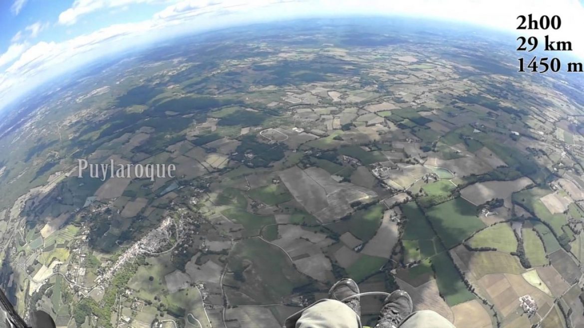 Le cross de Léonard au départ de Douelle avec une Masala (EN A)