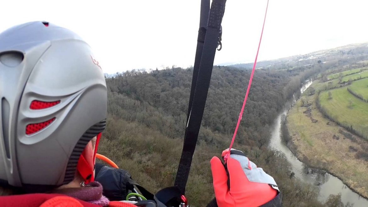 Premier vol de Marie-Laure dans le fauteuil du club