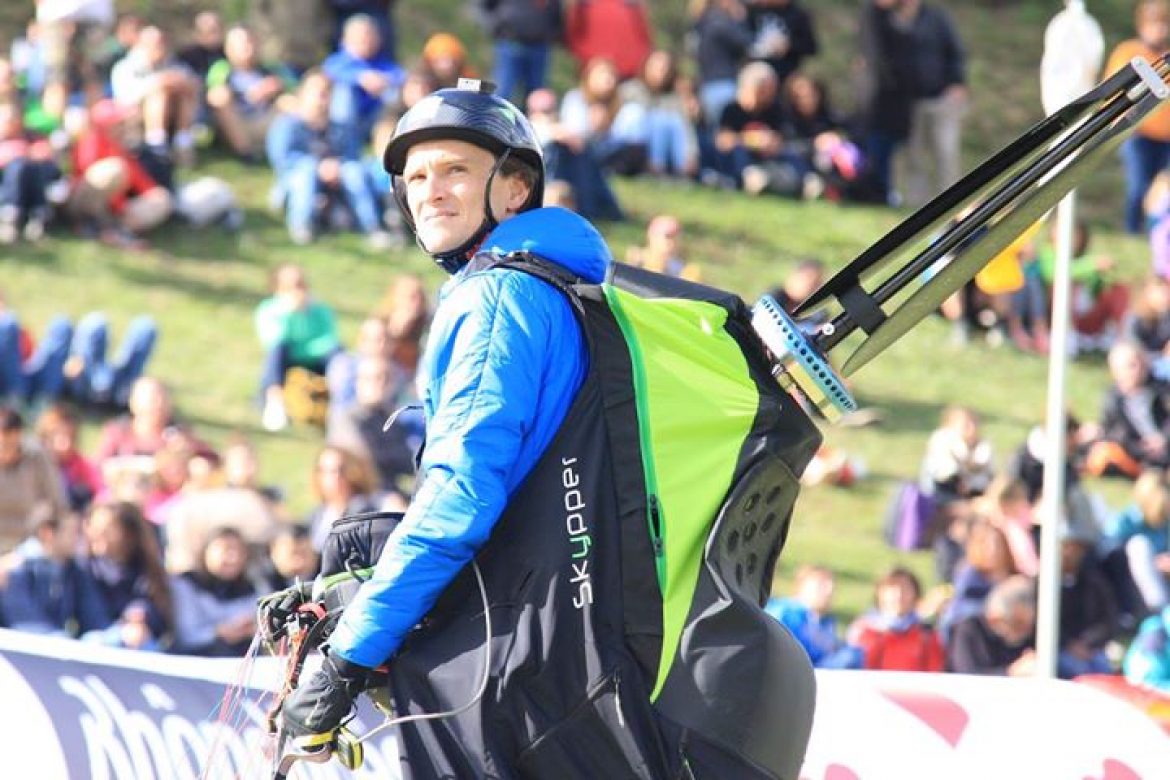 Razeebuss Radical, du vol libre avec un moteur dans le dos?