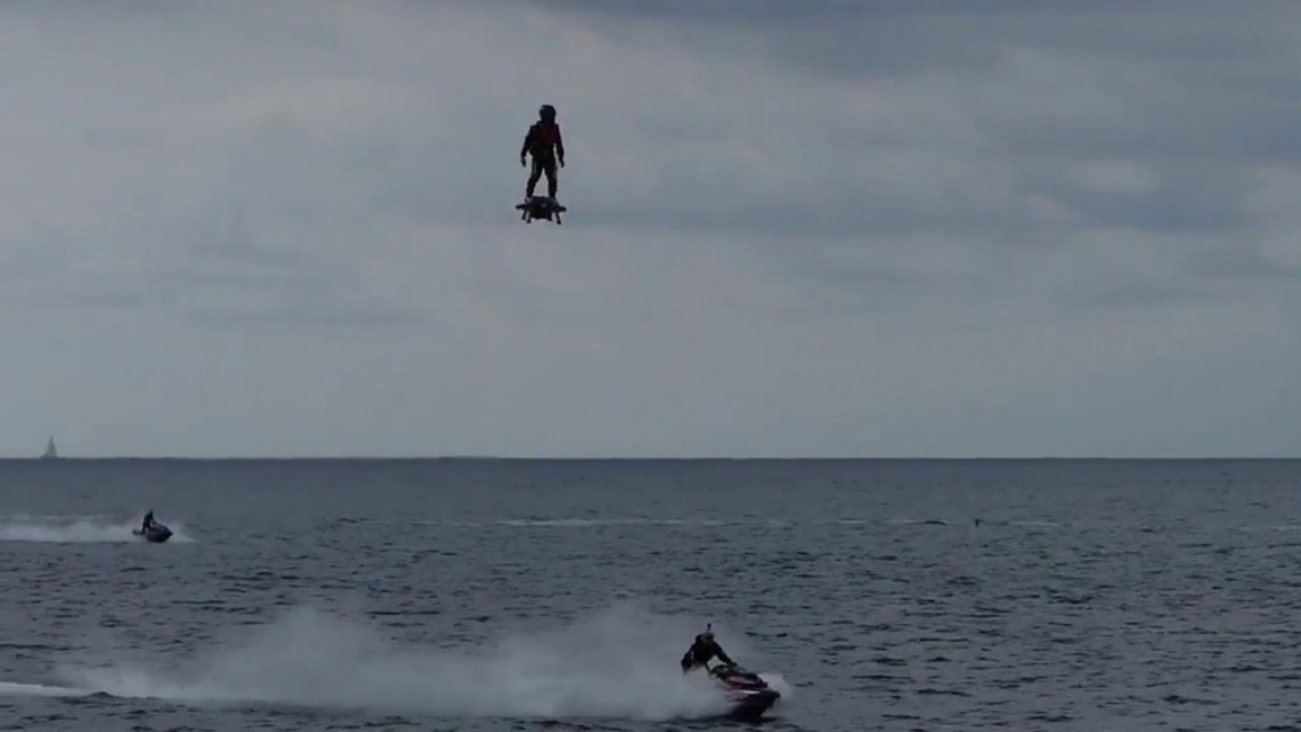 Record du monde de distance en Flyboard Air