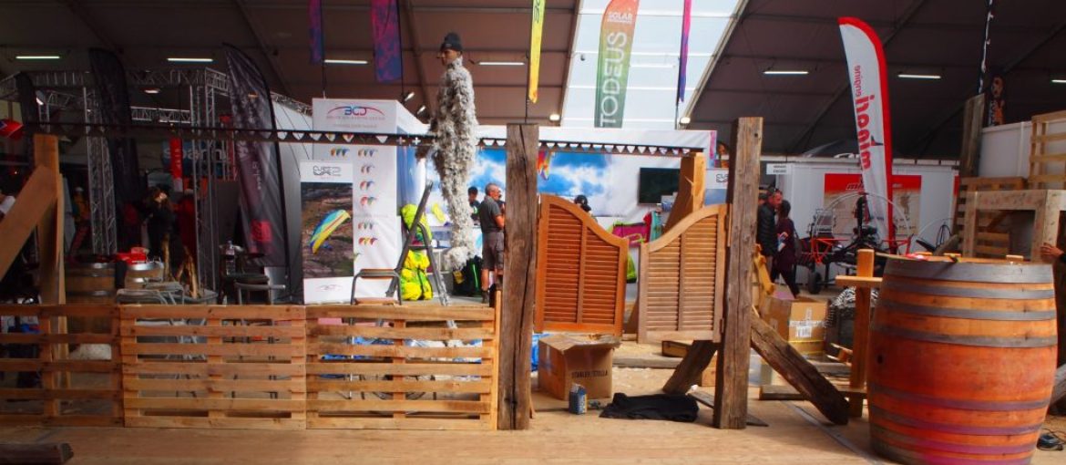 Nouveautés voiles sur le stand OZONE France à Icare expo