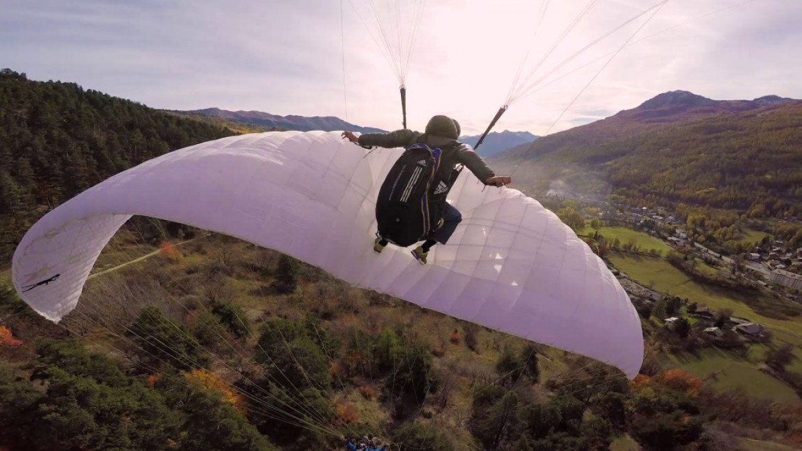 Vol d’automne dans la vallée Serre Chevalier avec JB Chandelier