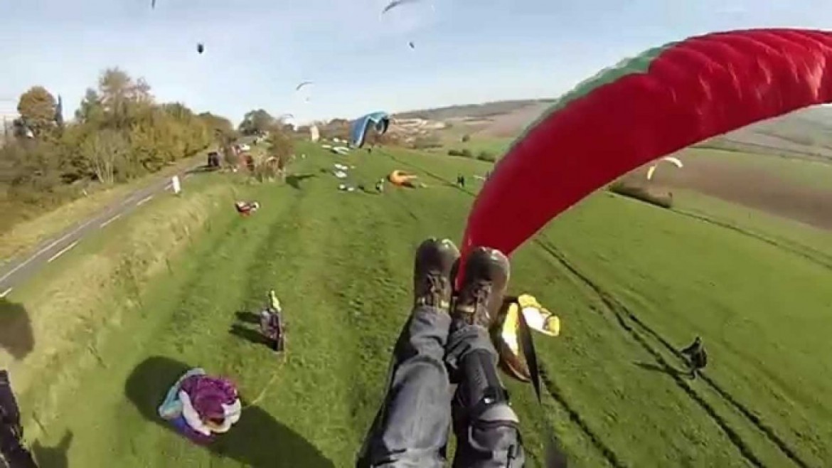 Vol en nombre sur le site parapente de Londinières (76)