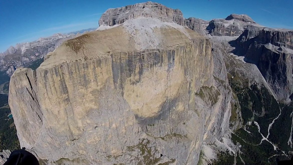 Vol site parapente Dolomites (Italie)