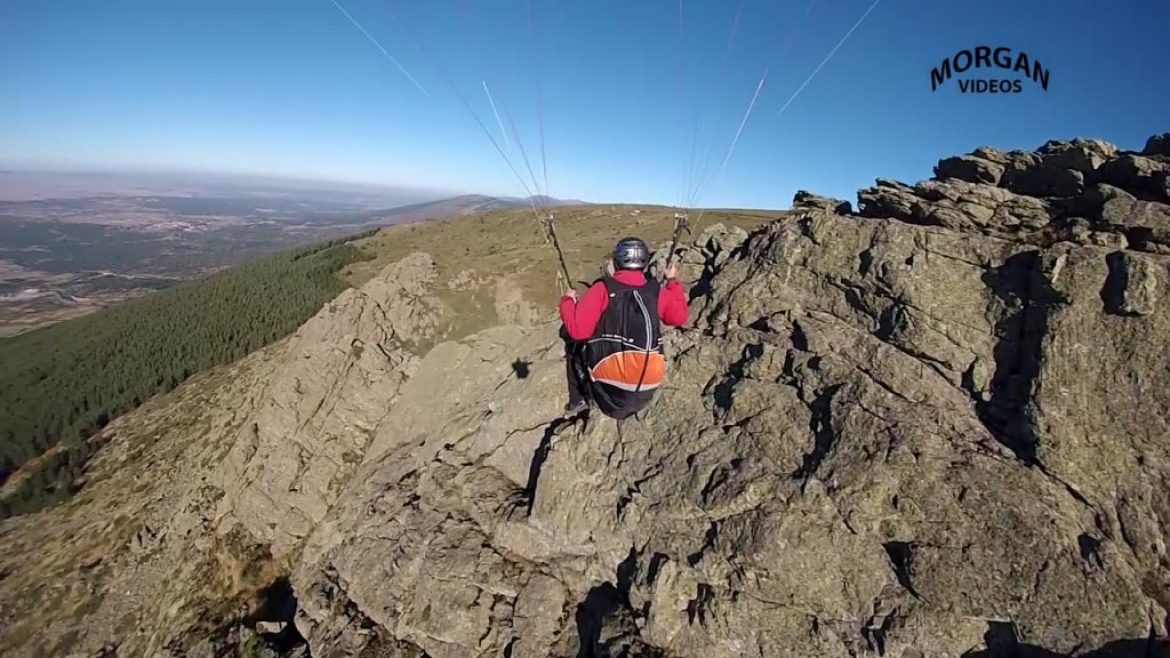 Vol sur le site parapente Arcones (Espagne)