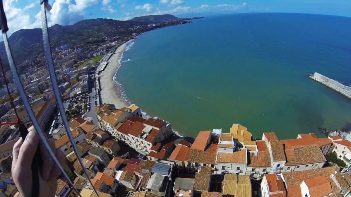 Vol sur le site parapente Bolognetta (Sicile)