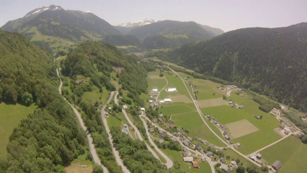 Vol sur le site parapente Bisanne (74)