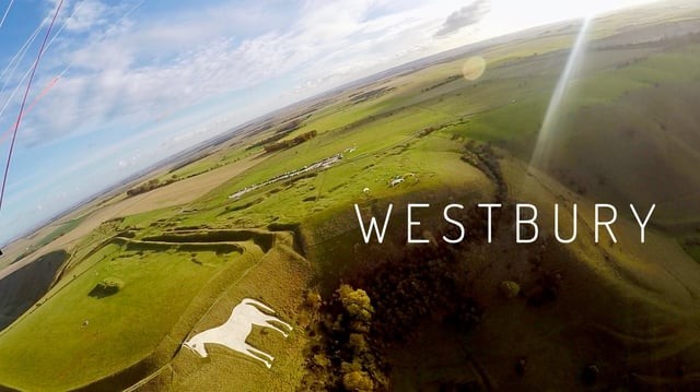 Vol sur le site parapente Wesbury White Horse (UK)