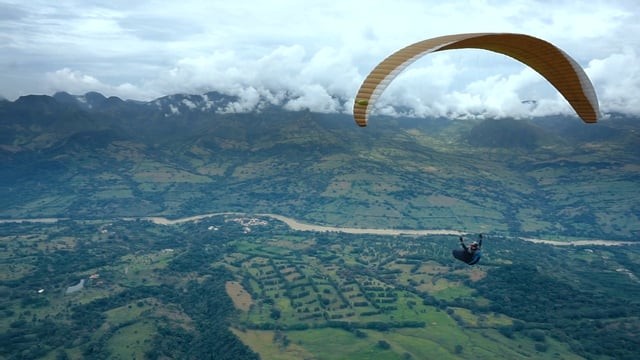 Voyage parapente en Colombie avec Flysierranevada